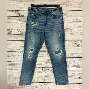 American Eagle Athletic Fit Jeans Mens Size 32x30 Light Blue Distressed Airflex